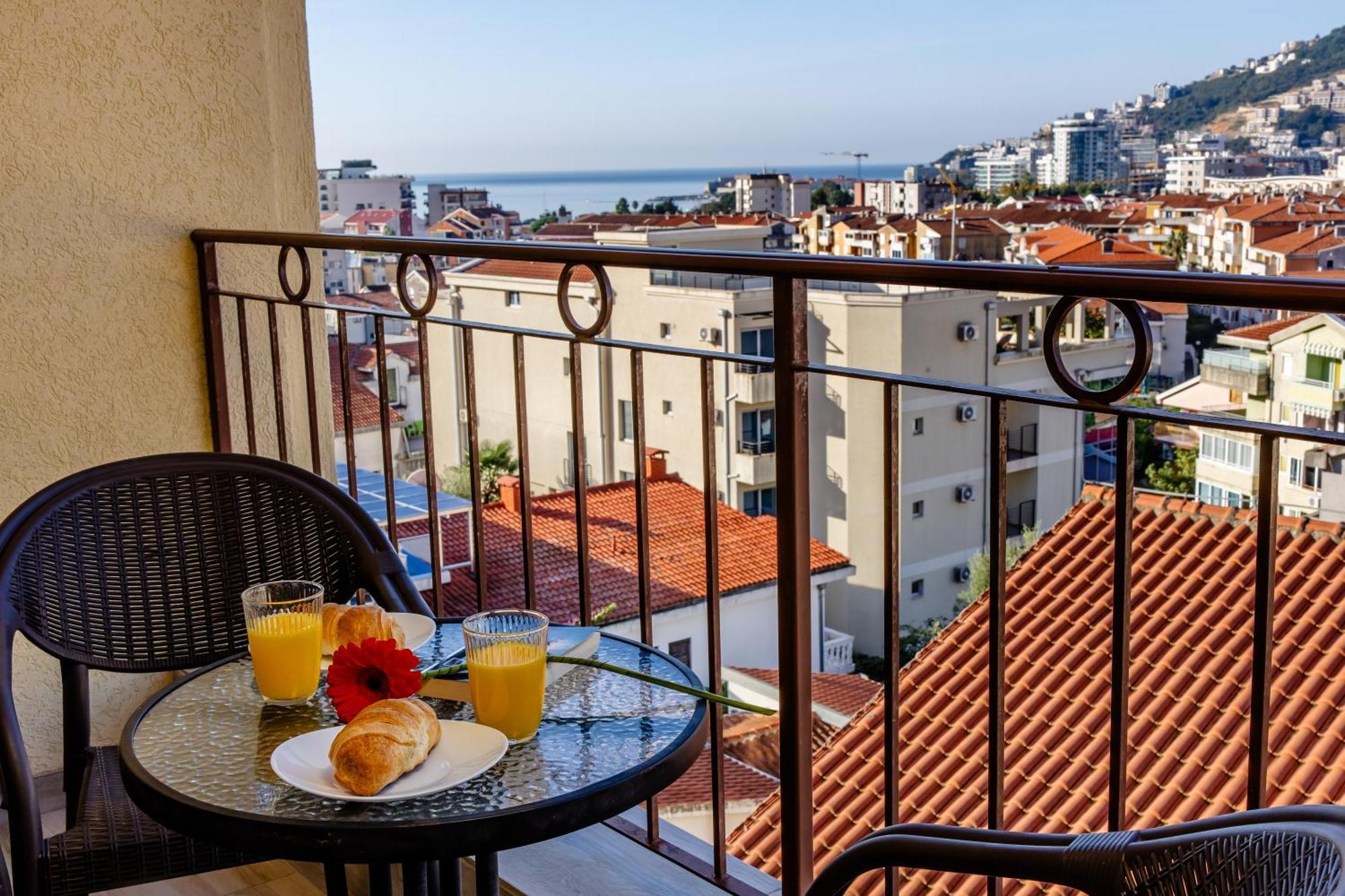 Arvala Apartments Budva Luaran gambar