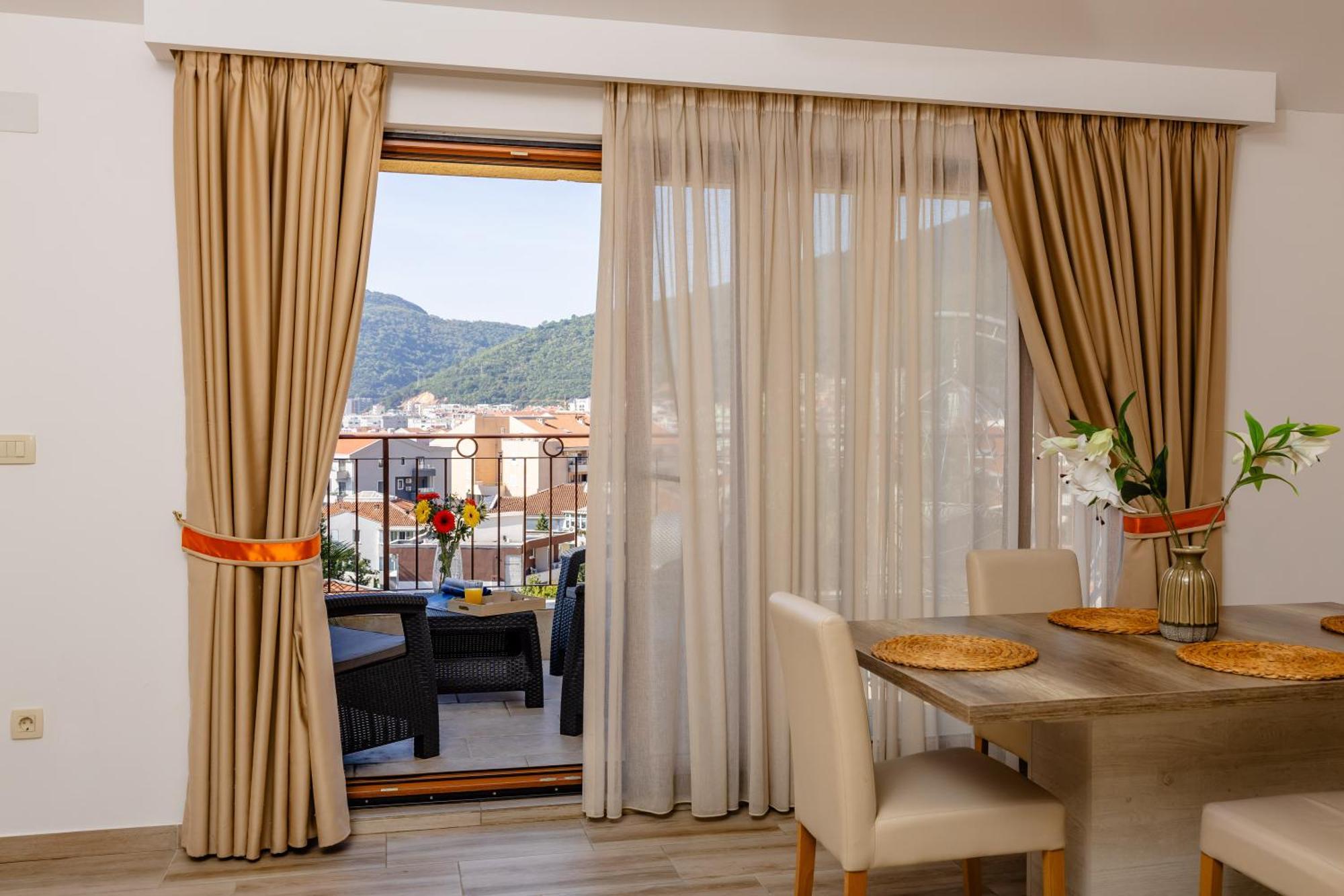 Arvala Apartments Budva Luaran gambar