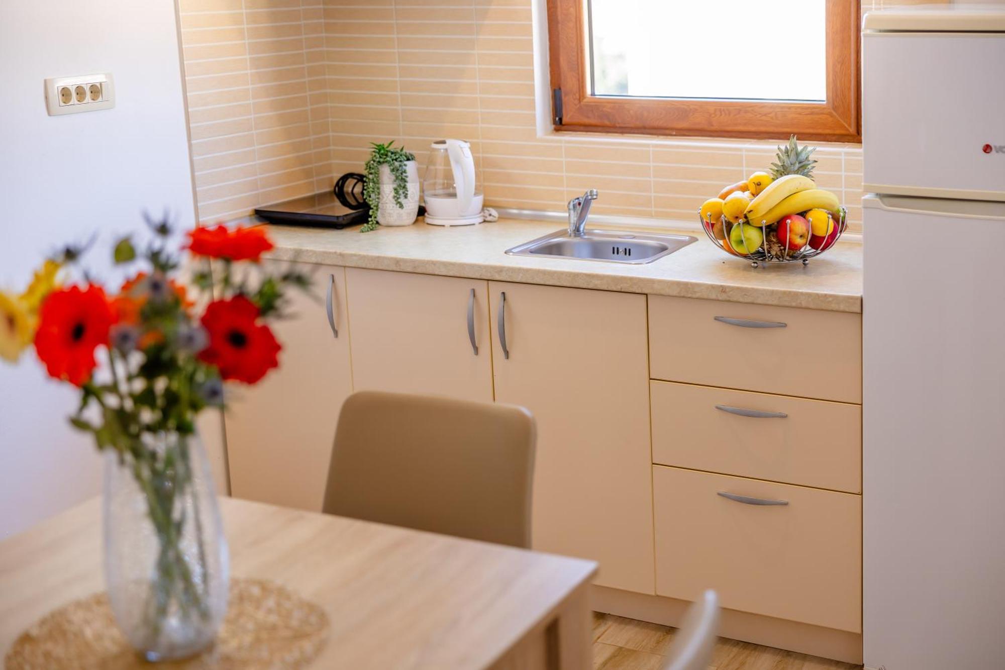 Arvala Apartments Budva Luaran gambar