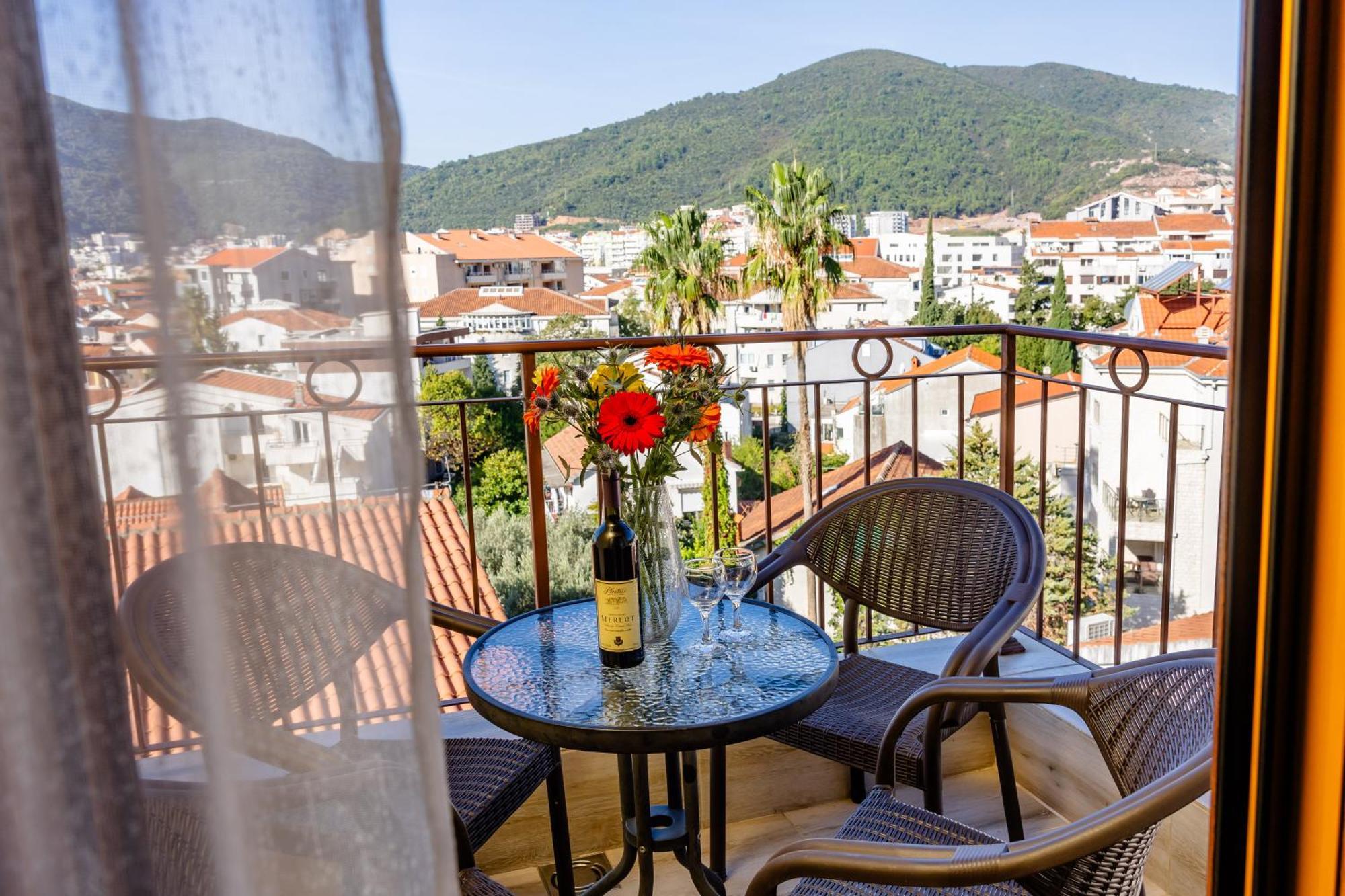 Arvala Apartments Budva Luaran gambar