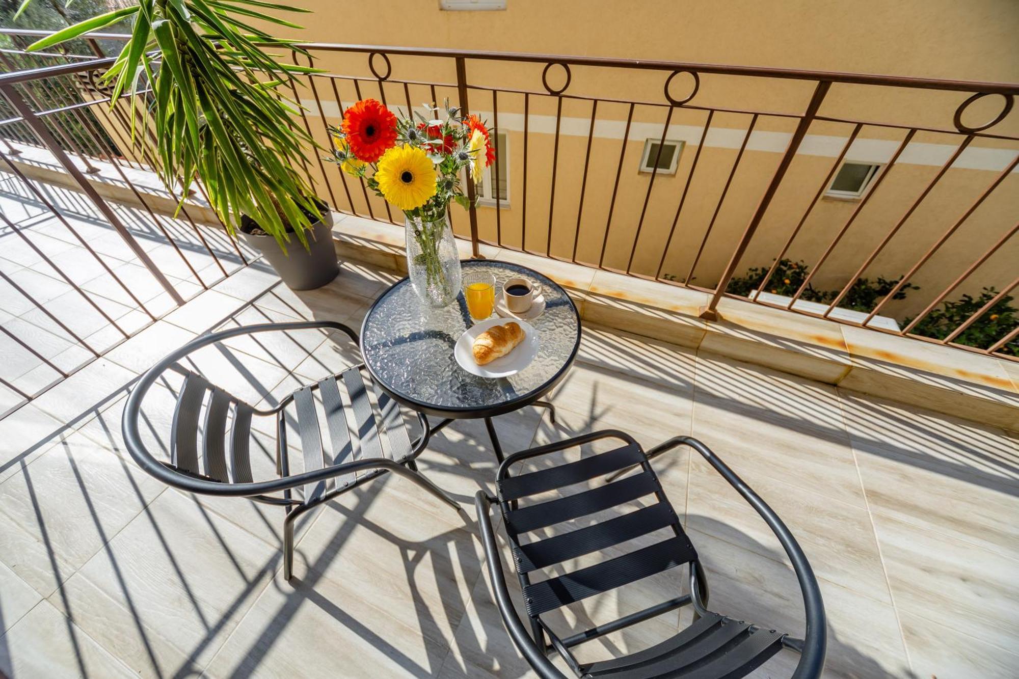 Arvala Apartments Budva Luaran gambar